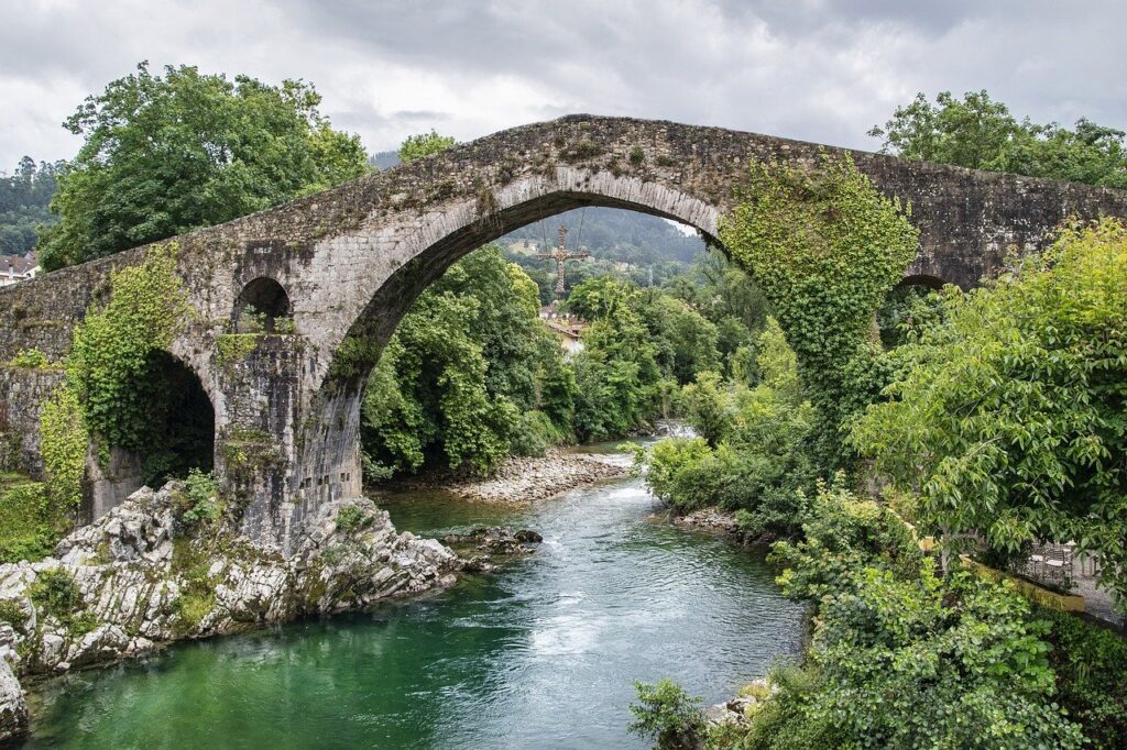 landscape, roman bridge, nature, river, vegetation, darling, clouds, rocks, cloudy, stone-8487906.jpg